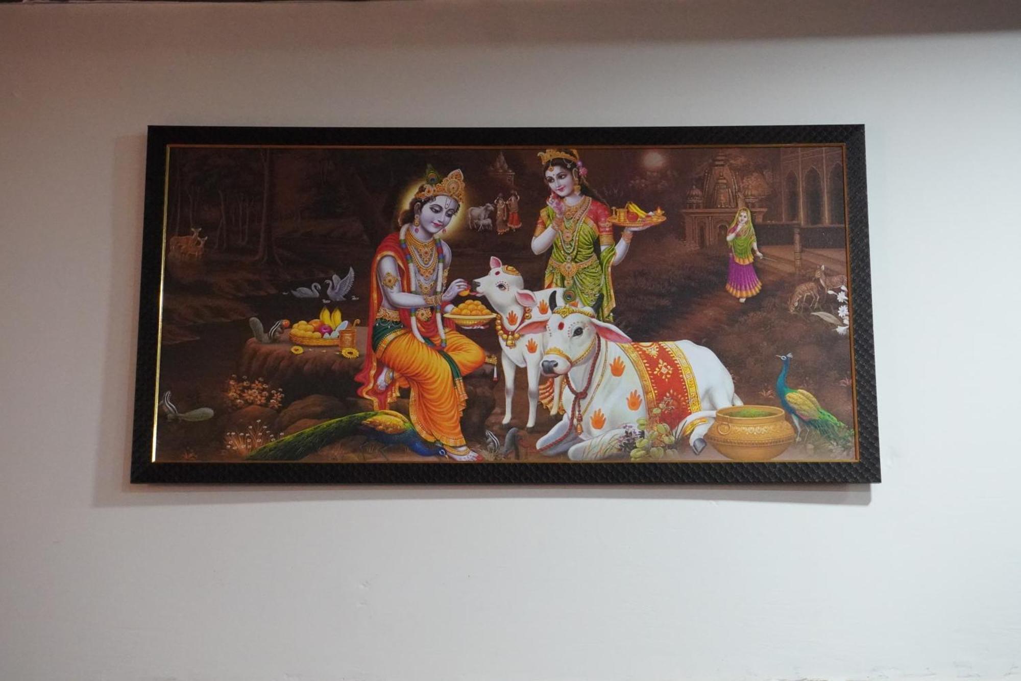 Shree Radha Rani Dham, Near Iskcon And Prem Mandir Hotell Vrindāvan Exteriör bild